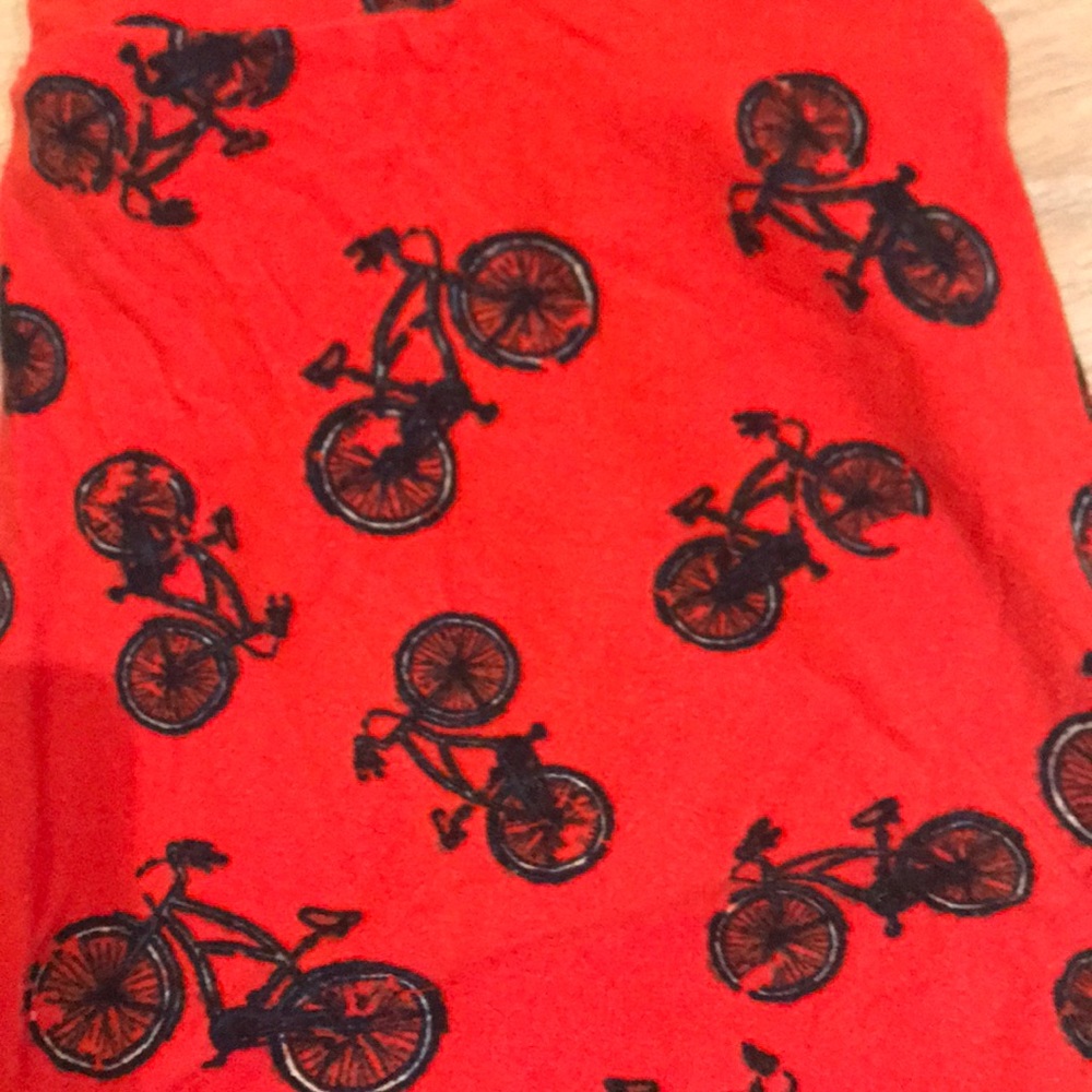 One size lularoe leggings with bicycles